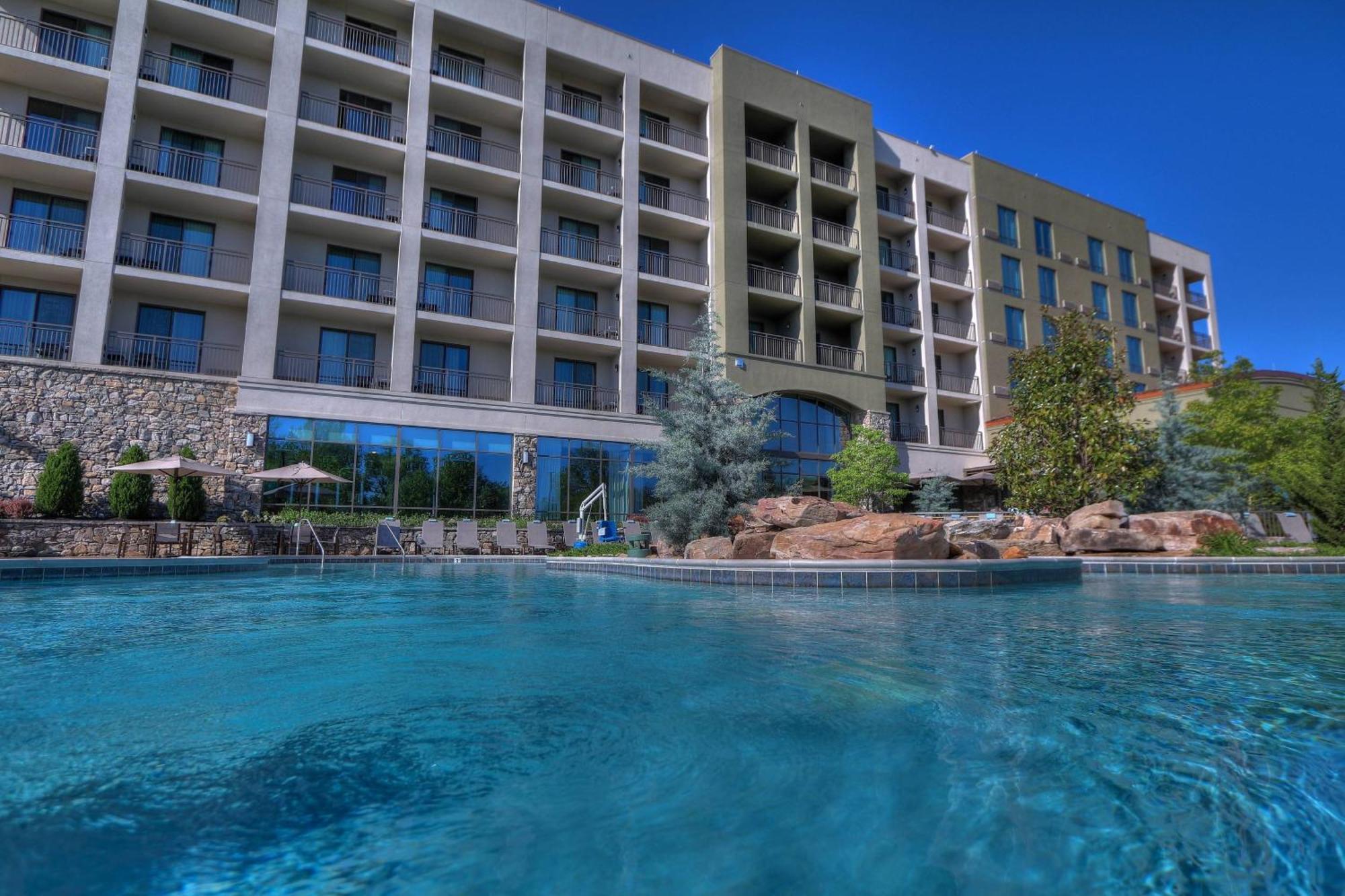 Courtyard By Marriott Pigeon Forge Hotel Екстериор снимка