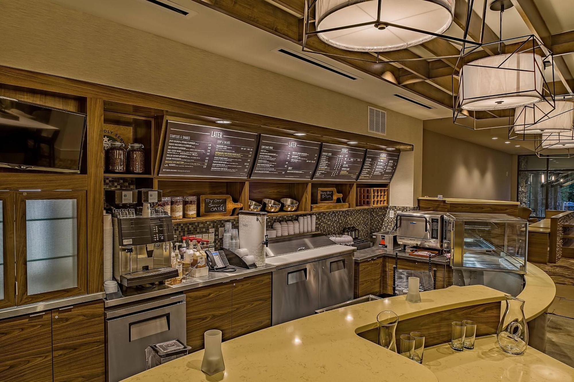 Courtyard By Marriott Pigeon Forge Hotel Екстериор снимка