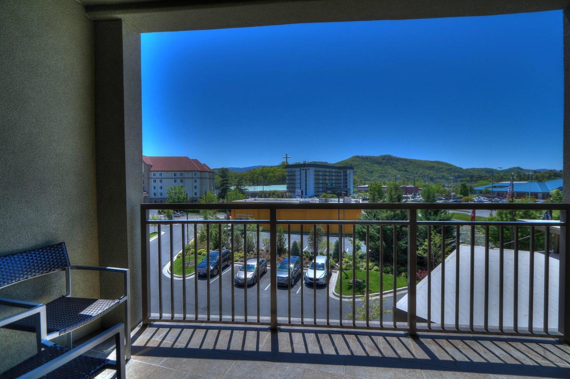 Courtyard By Marriott Pigeon Forge Hotel Екстериор снимка