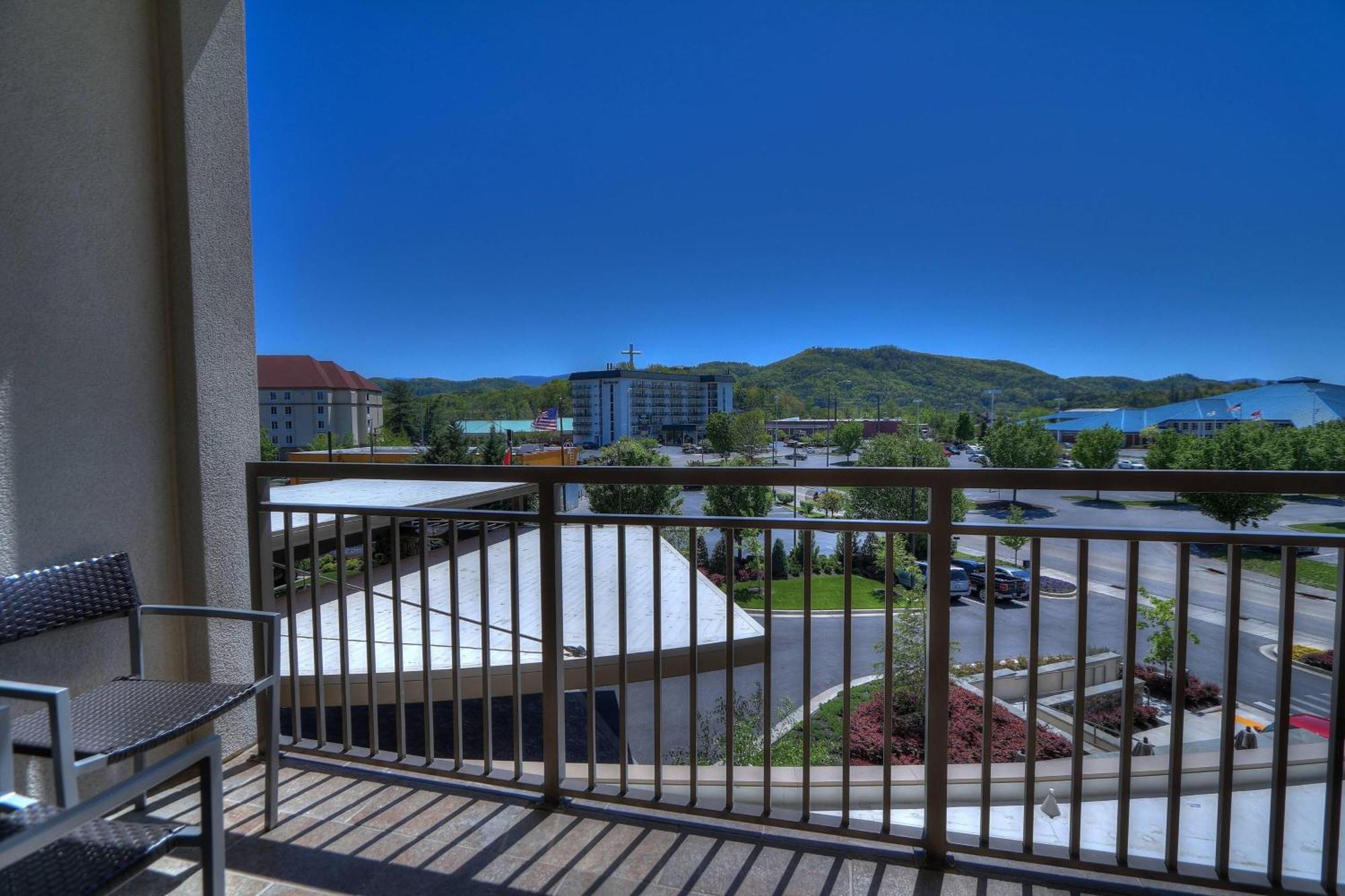 Courtyard By Marriott Pigeon Forge Hotel Екстериор снимка
